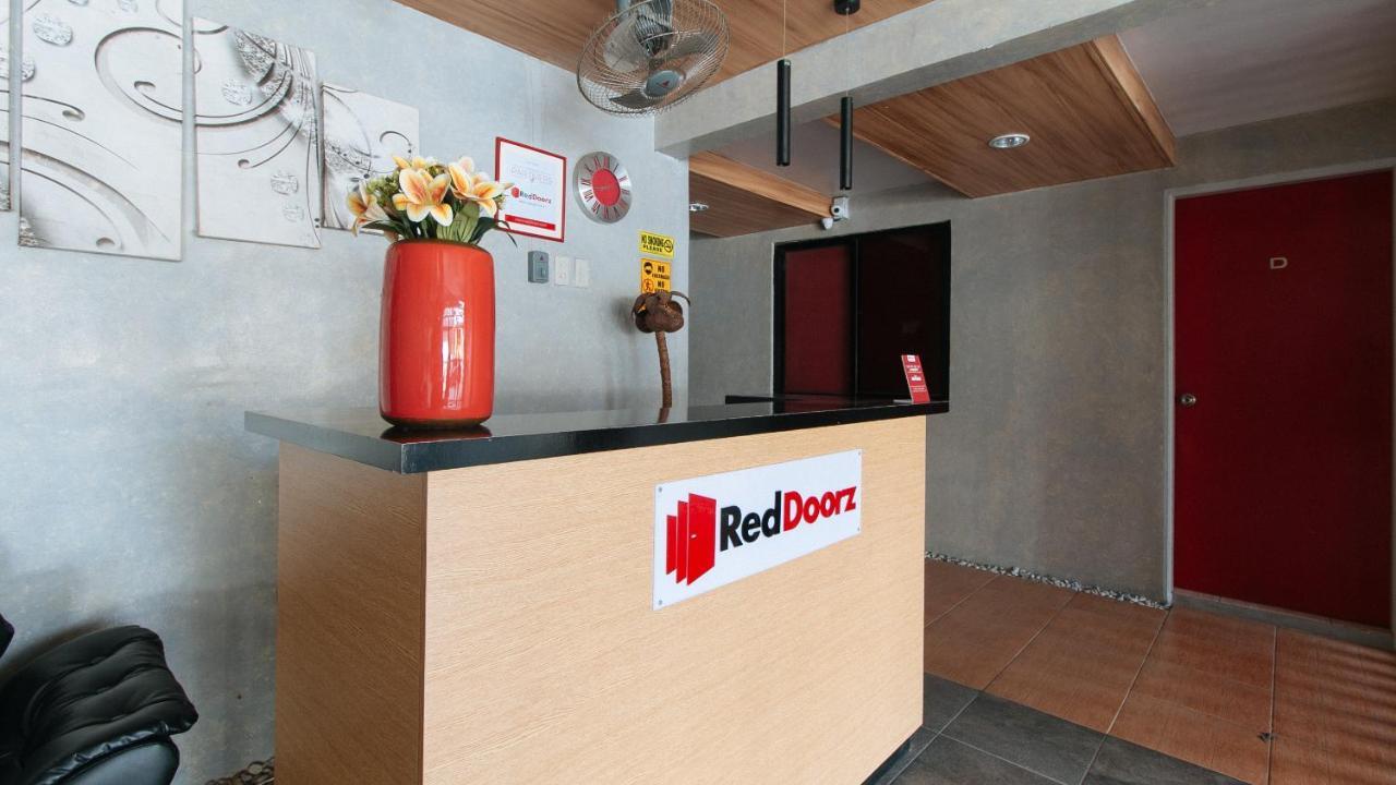 Hotel Reddoorz Near Christ The King Medical Center Manila Exteriér fotografie